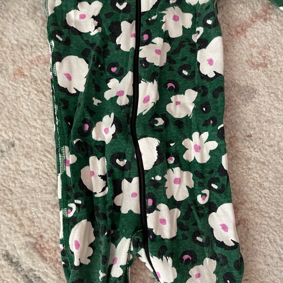 Hanna Andersson Floral One Piece Size 3-6 months - Picture 2 of 5